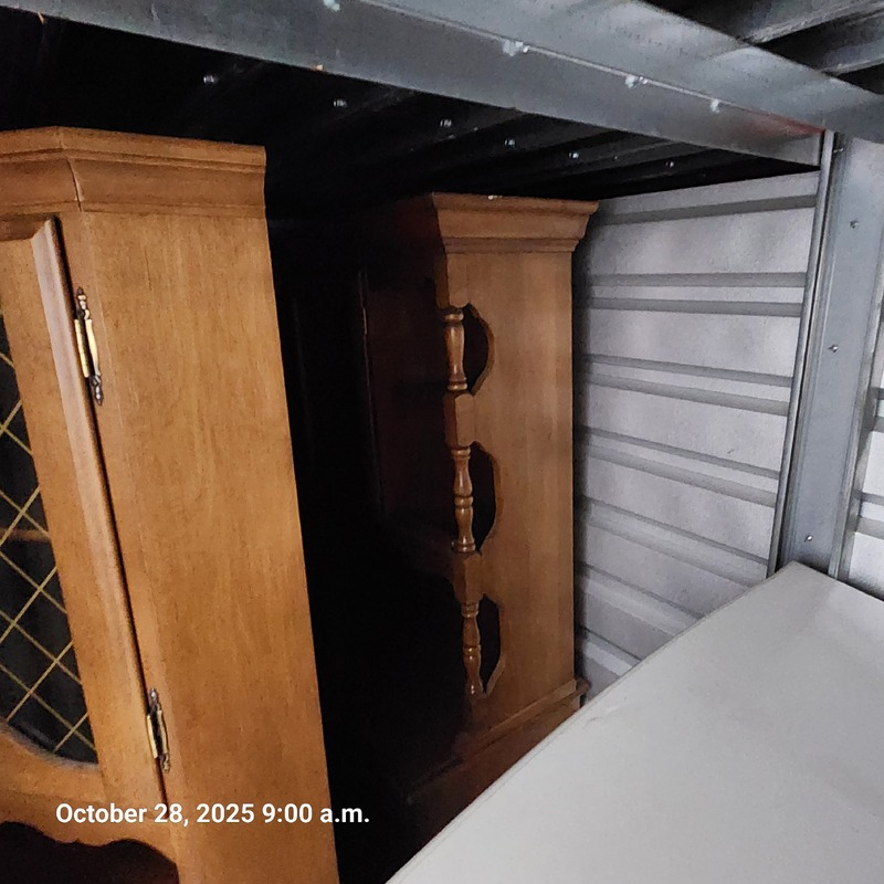 Moving & Storage of Kitchener  auction IB-8063 30