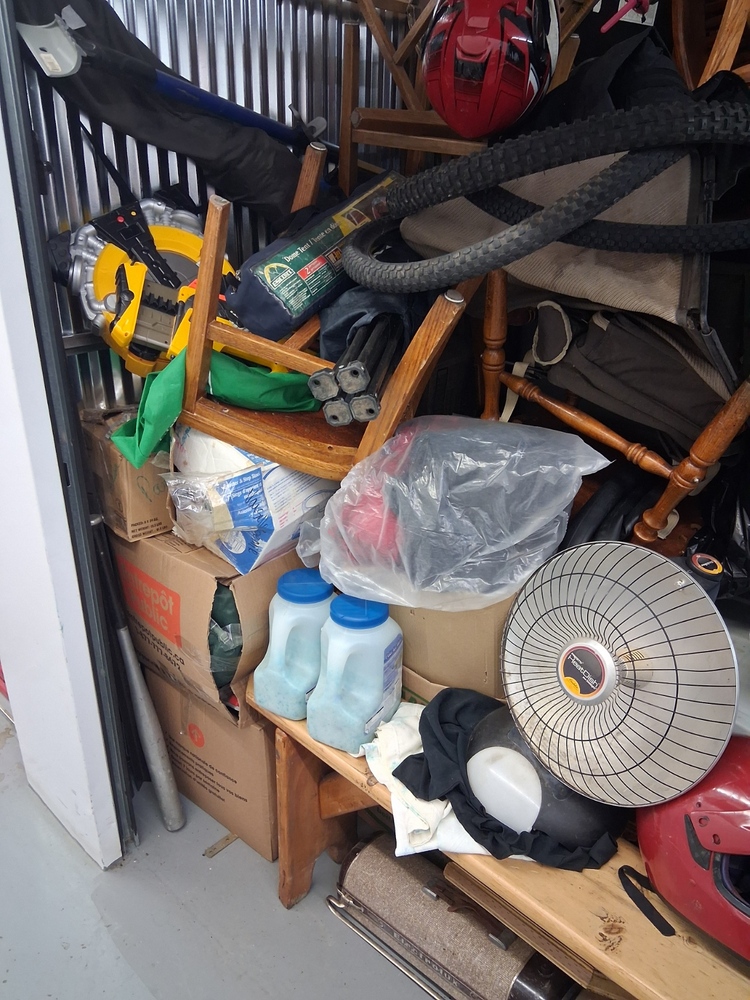 L024 - Depotium Mini-Entrepot - 3555 Boul Cremazie Est -   auction IB-1831 50