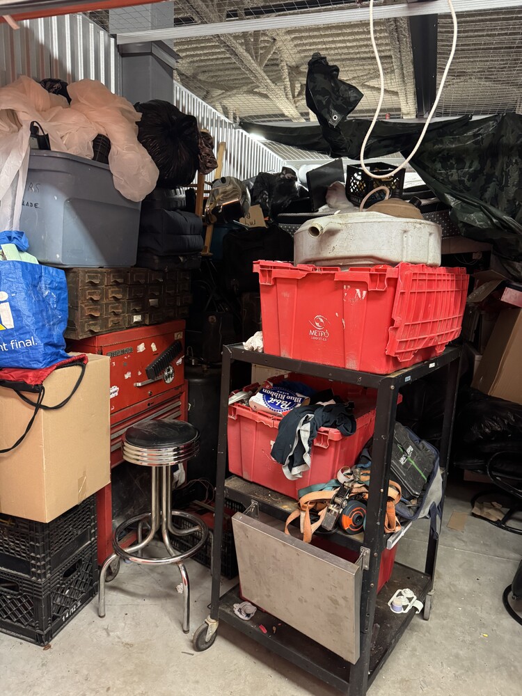 Public Storage P0047 -Autoroute Chomedey  auction IB-3072 10