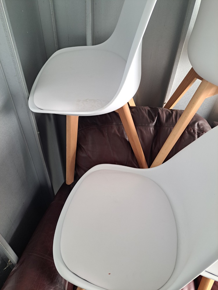 3004 - StorageMart St Thomas  auction IB-7467