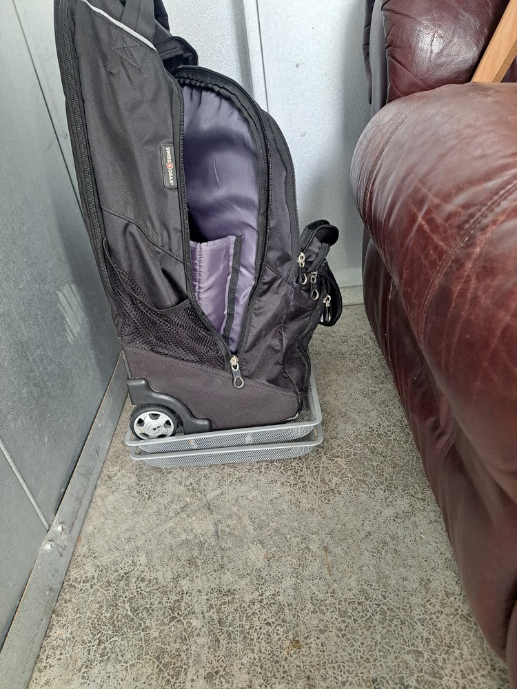 3004 - StorageMart St Thomas  auction IB-7467 60