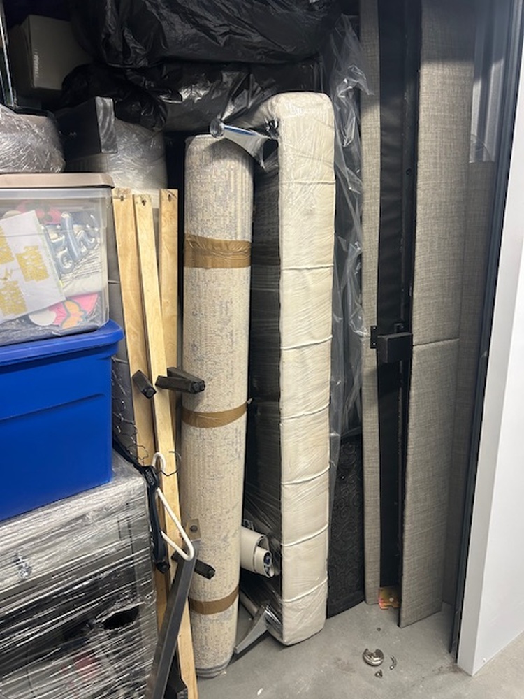 2791 - StorageMart Highway 27 Woodbridge  auction IB-1005 20