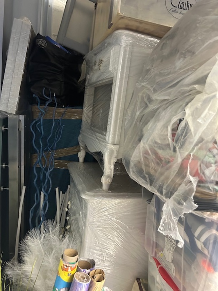 2791 - StorageMart Highway 27 Woodbridge  auction IB-1005 80