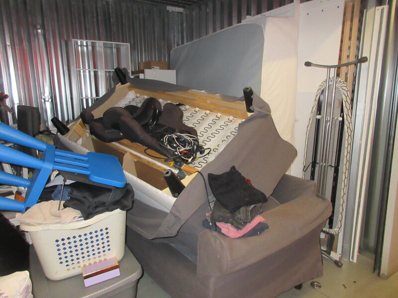 3024 - StorageMart Arrow Rd  auction IB-4147 10