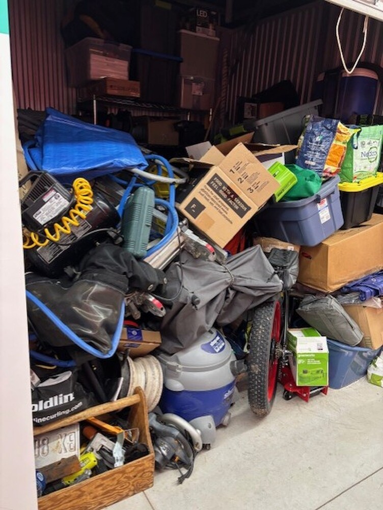 3026 - StorageMart Burlington  auction IB-9851