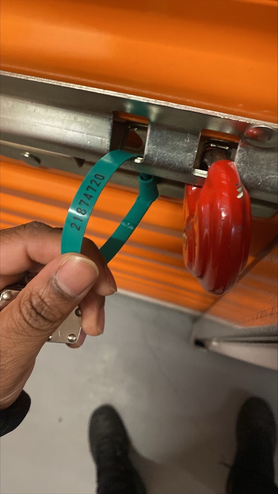 Montreal Mini-Storage - Canal  auction IB-9429 30