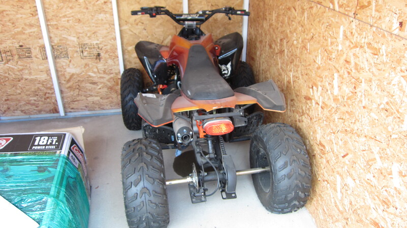 Milts Mini Storage #6 - Bedford Ave.  auction IB-5910 10