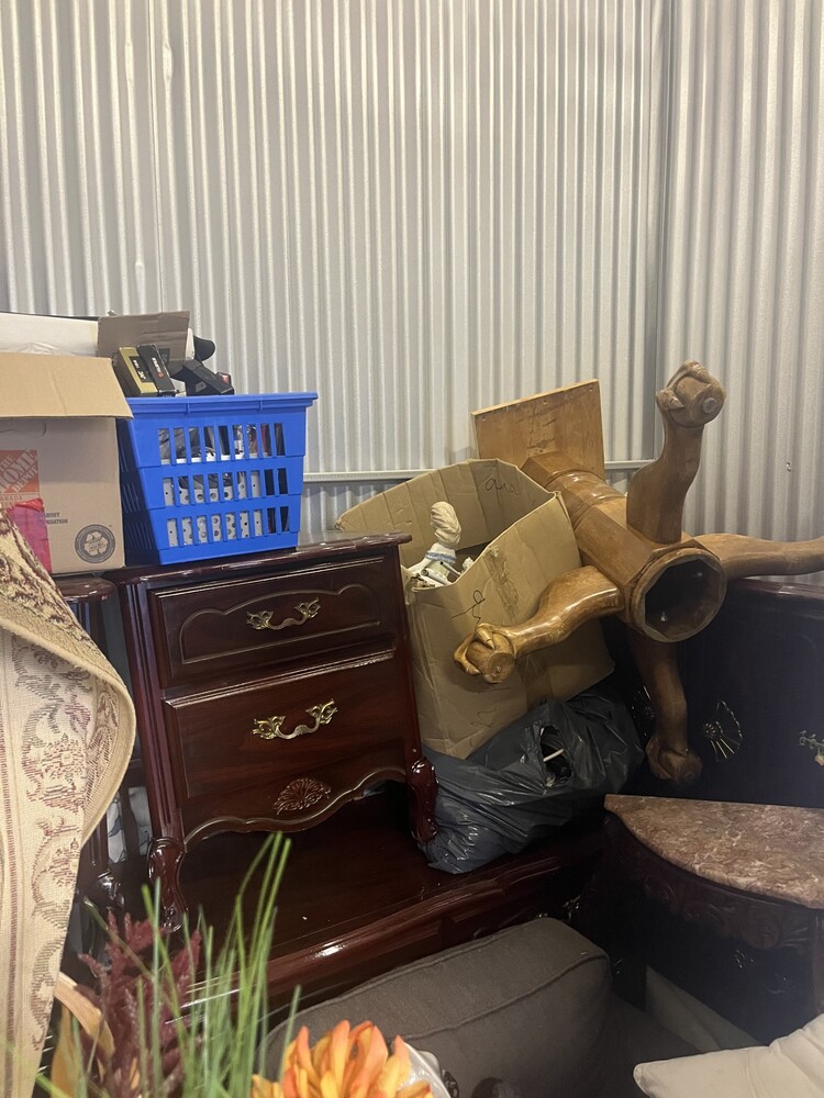 L008 - Access Storage - 71 Rosedale Ave -   auction IB-6507