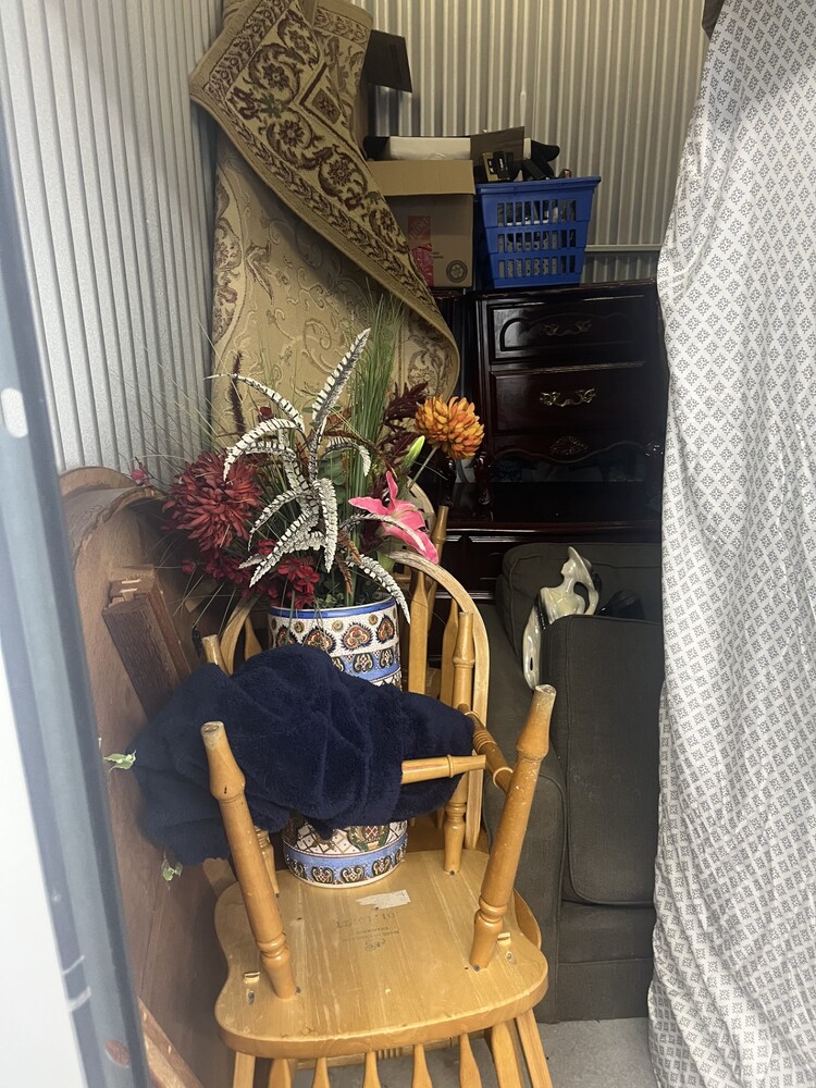 L008 - Access Storage - 71 Rosedale Ave -   auction IB-6507 10