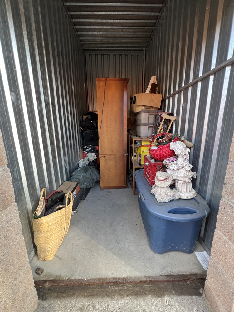 3004 - StorageMart St Thomas  auction IB-8114 40