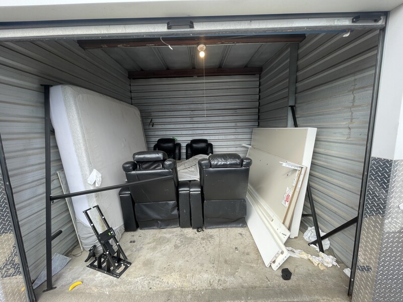 L004 - Access Storage - 143 Heartlake Road -   auction IB-1152 20