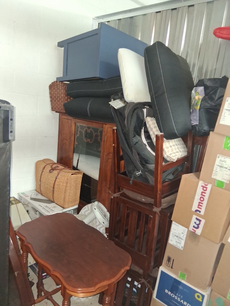 L033  - Depotium Mini-Entrepot - 8469 8iÃ¨me Avenue -   auction IB-1394