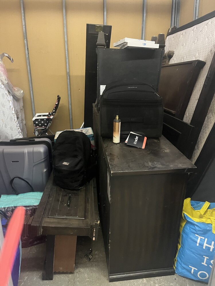 L008 - Access Storage - 71 Rosedale Ave -   auction IB-4522 30