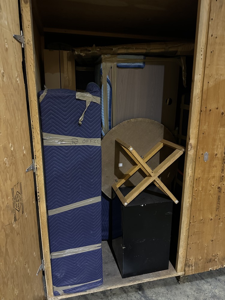 Ferguson Moving North Vancouver  auction IB-2135 30