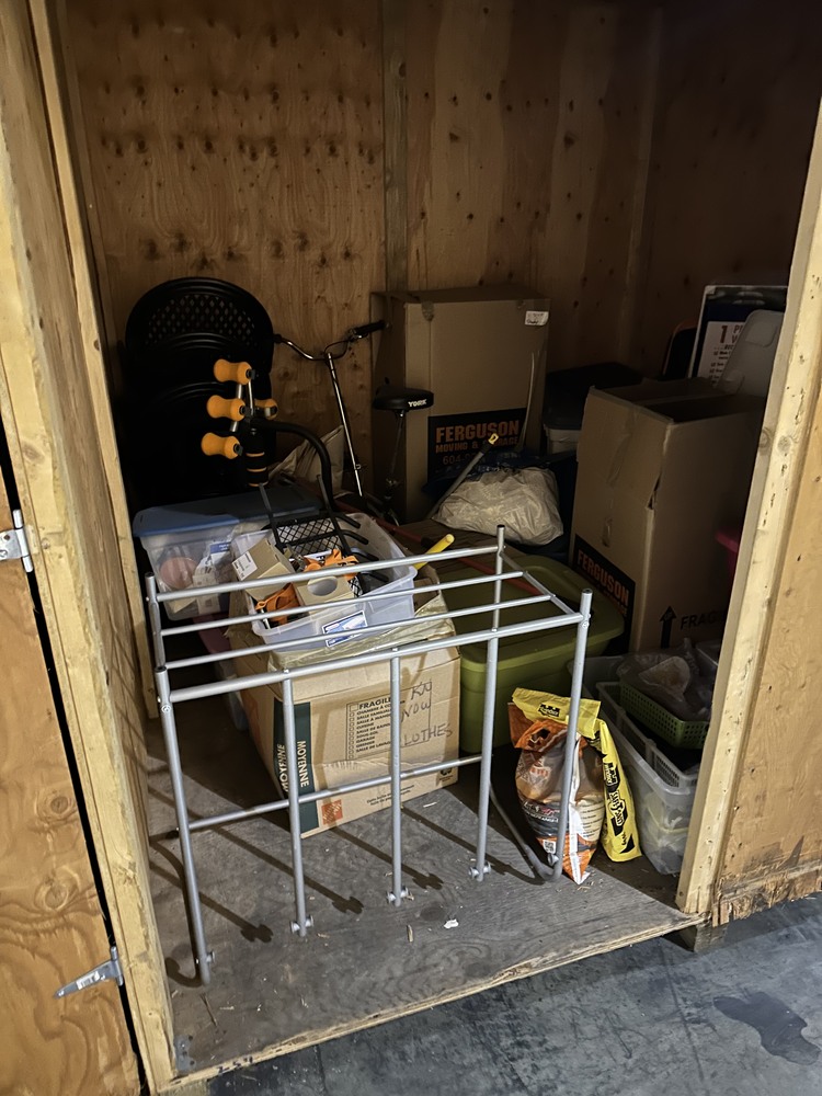 Ferguson Moving North Vancouver  auction IB-2135 40