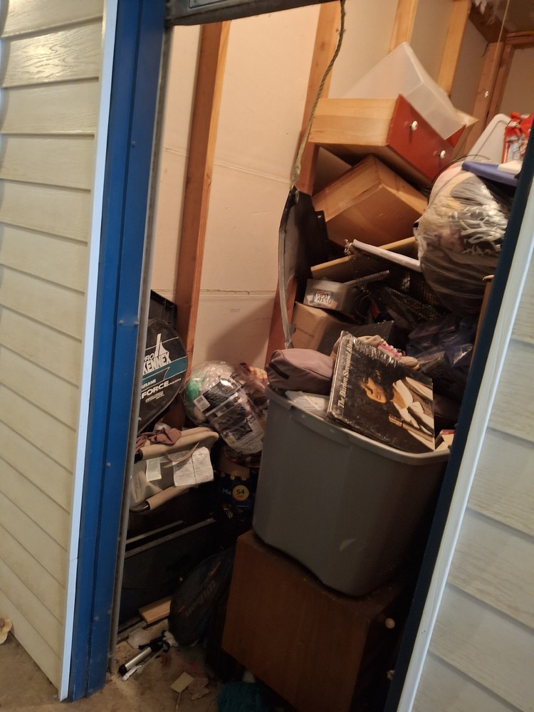 Hwy 20 Mini Storage Lebanon Oregon  auction IB-3533