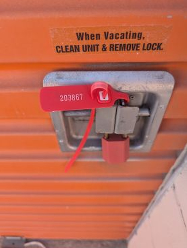 L018 - Access Storage - 91 Anne Street -   auction IB-2674 30