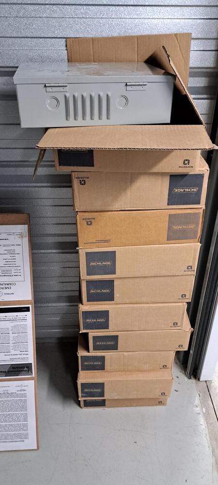 3008 - StorageMart Kipling  auction IB-4823 30