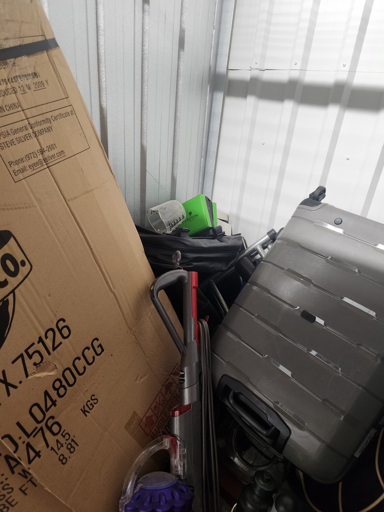 Public Storage P0063 -Hess St  auction IB-4079