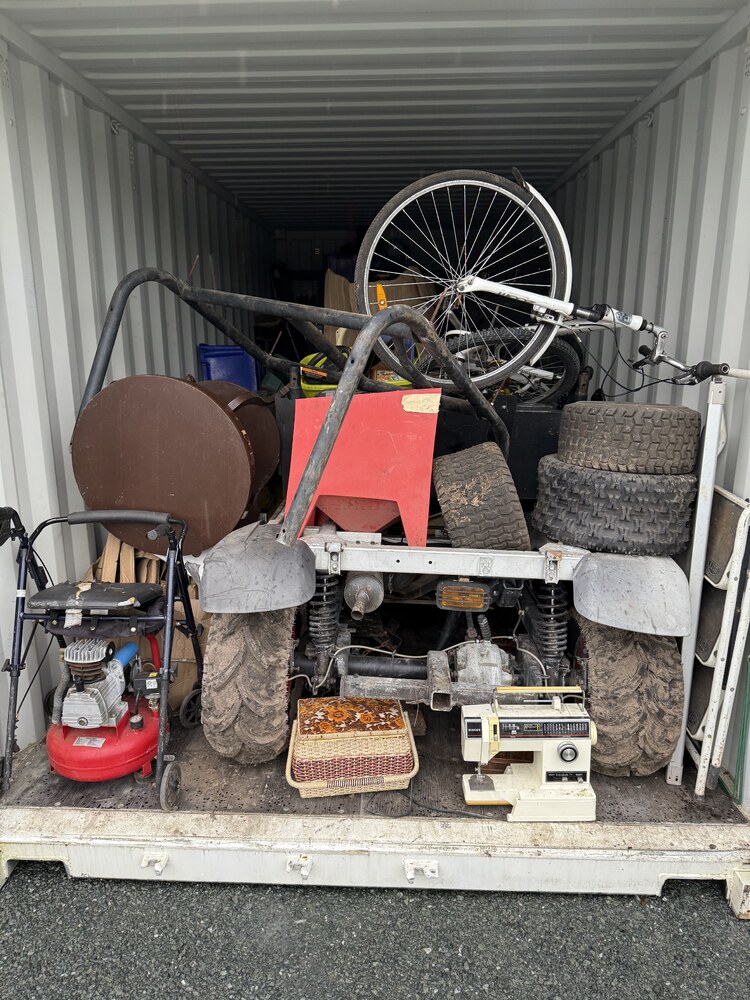 Box It Up - Chilliwack  auction IB-3227 30