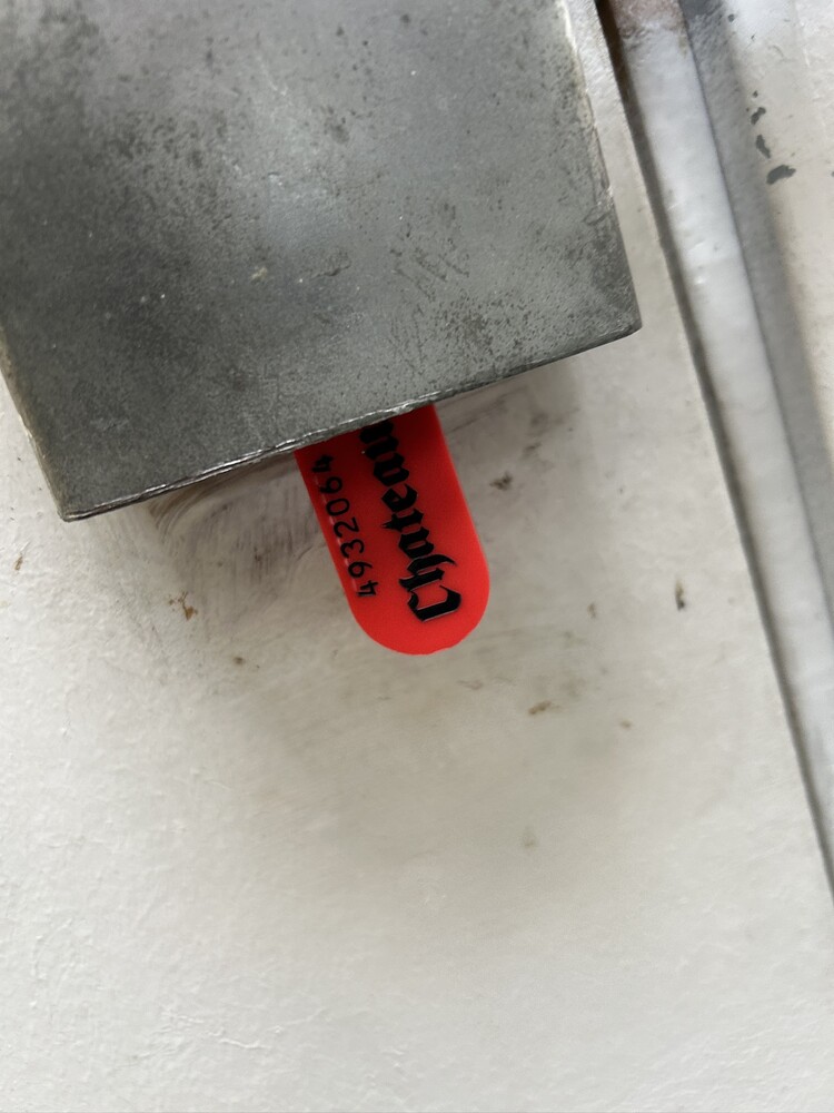 Public Storage P0008 -Dynamic Dr  auction IB-6330