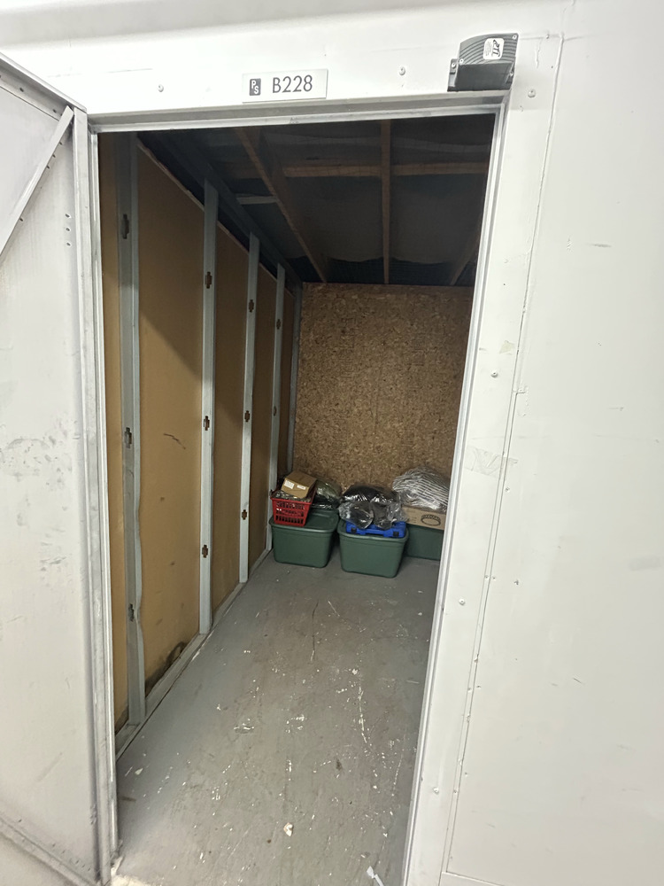 Public Storage P0019 -Nashua Dr  auction IB-1774