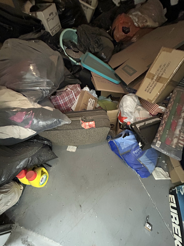 Public Storage P0019 -Nashua Dr  auction IB-6415 40