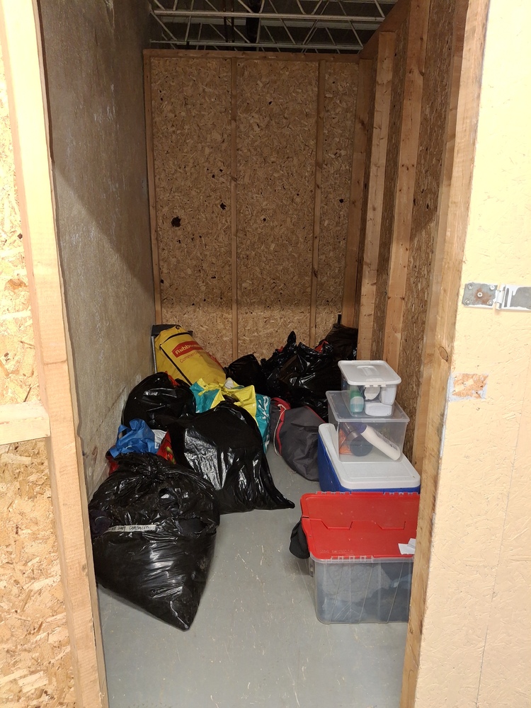 L160 - Access Storage - 92 Barrie Road -   auction IB-7181 20