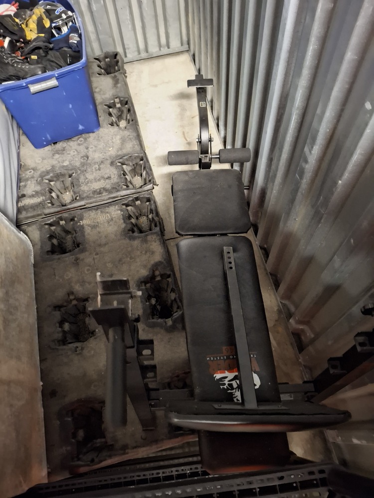 L127 - Access Storage - Winnipeg Inkster  auction IB-3839 10