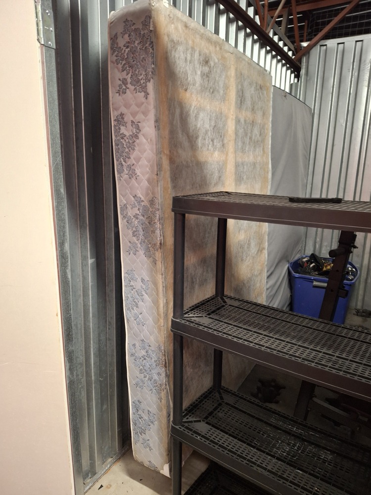 L127 - Access Storage - Winnipeg Inkster  auction IB-3839 30