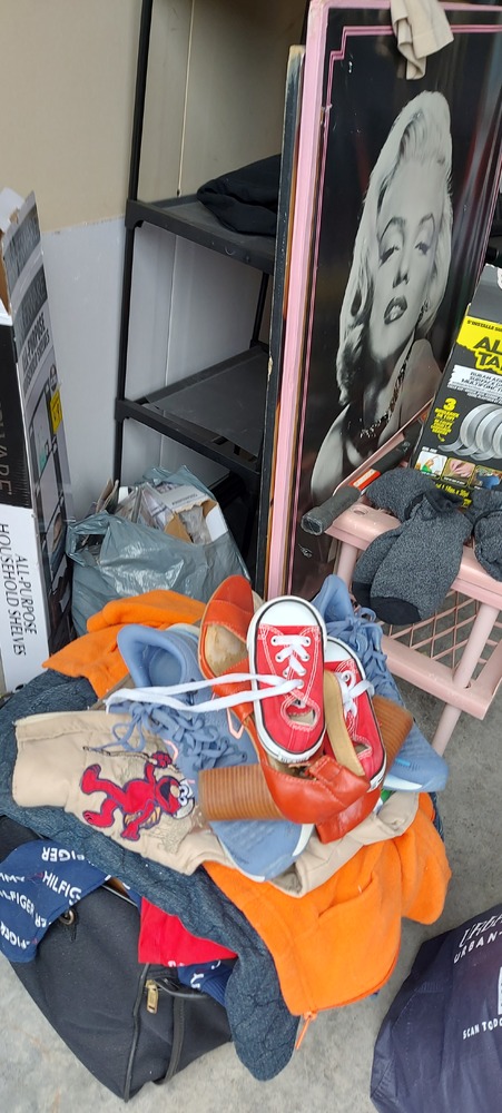 L066 - Trans Can Mini Stor and PUPS Portable -   auction IB-4128