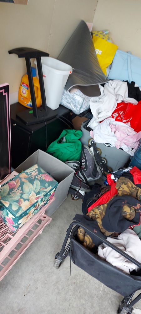 L066 - Trans Can Mini Stor and PUPS Portable -   auction IB-4128 70