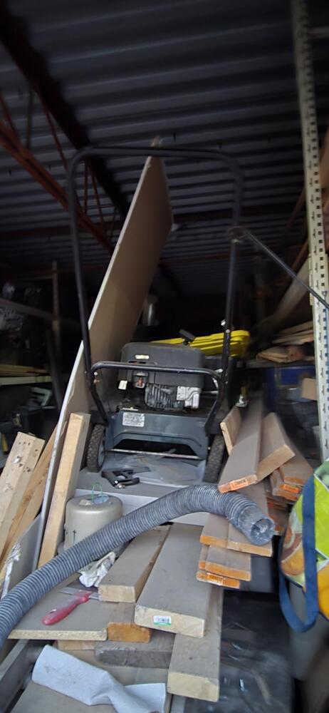 Public Storage P0007 - Arrow Rd  auction IB-8796