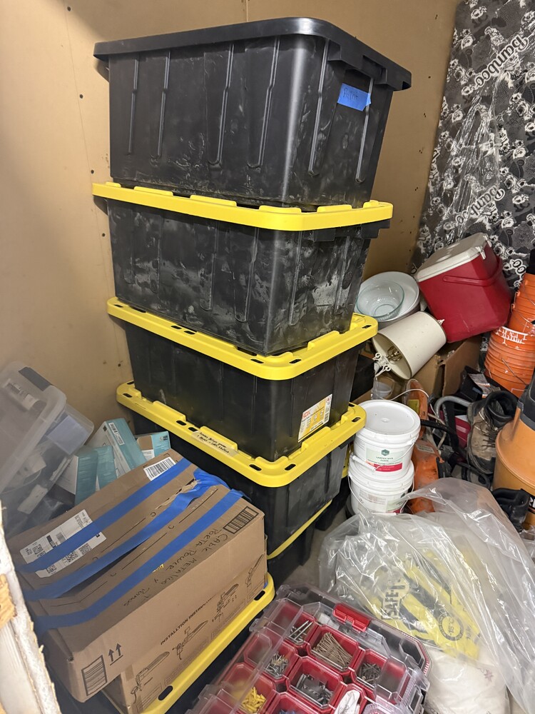 Public Storage P0007 - Arrow Rd  auction IB-6132 10