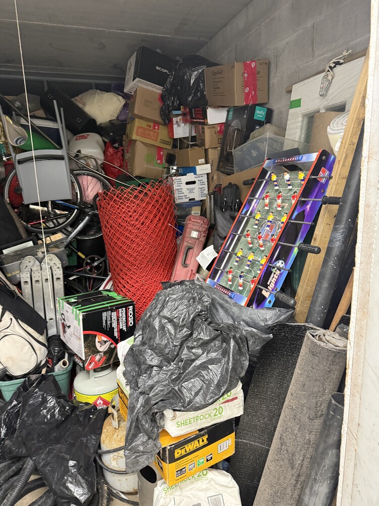 Public Storage P0007 - Arrow Rd  auction IB-2100 20