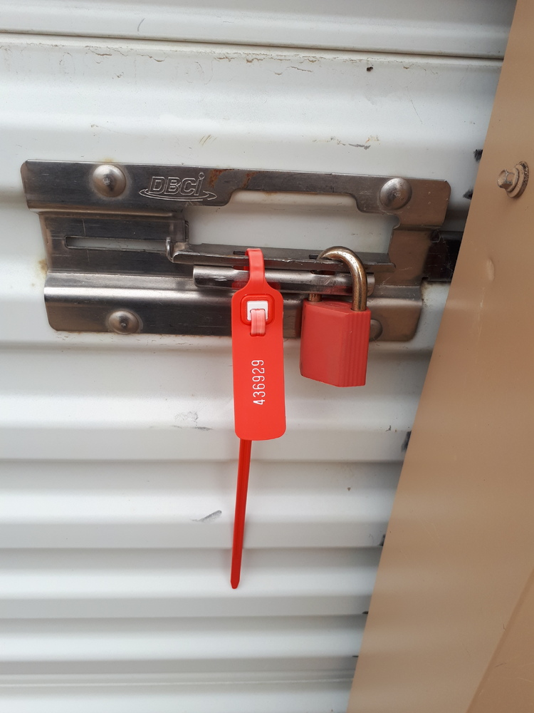 L112 - Access Storage - 16 Lancaster Rd -   auction IB-4491 10