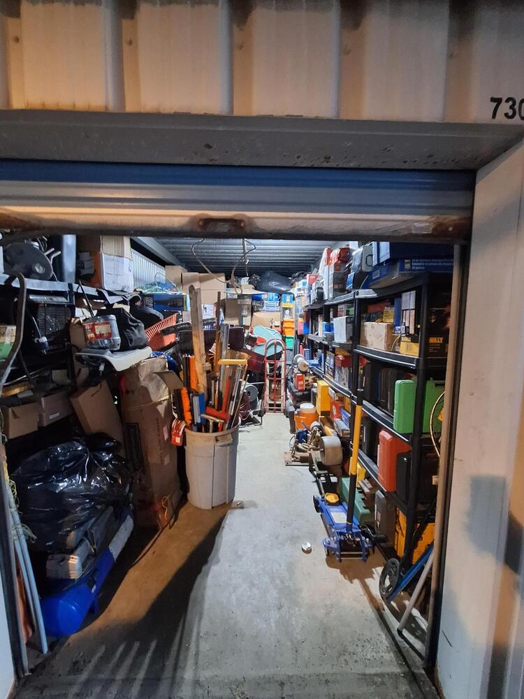 L001 - Access Storage - 137 Queens Plate Drive -   auction IB-2316 10