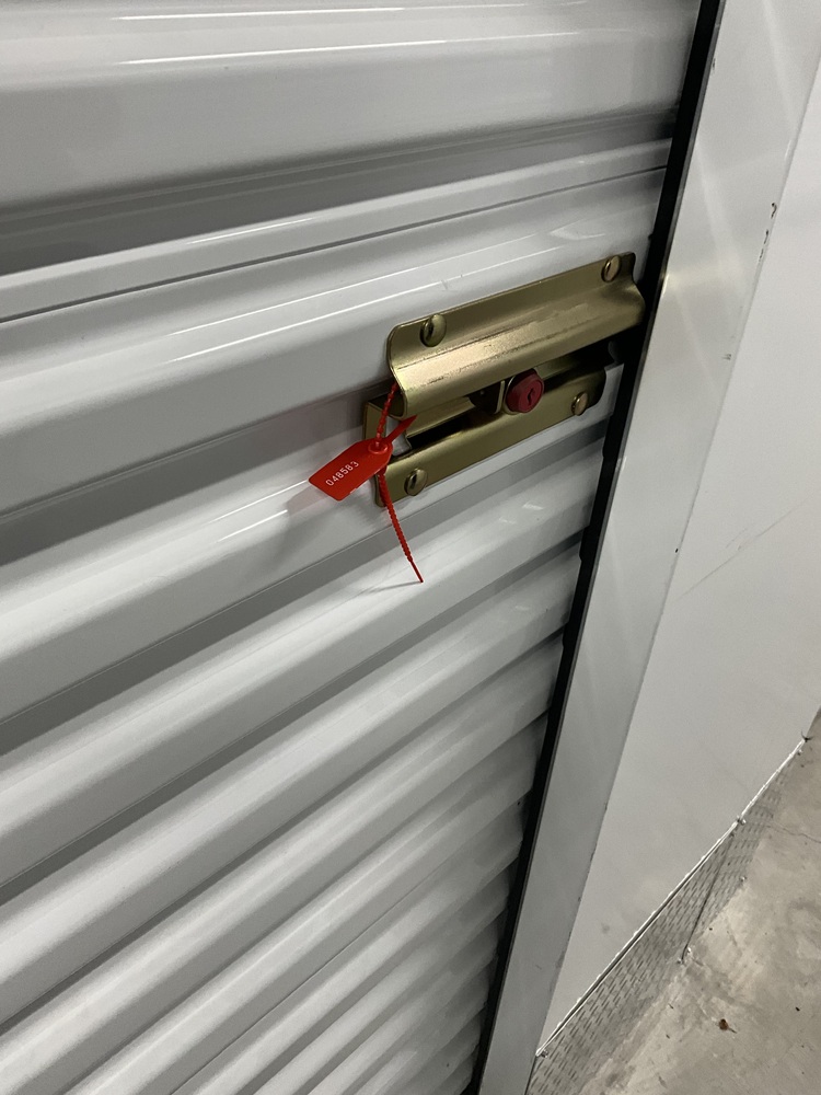 SmartStop Self Storage - Milner Av Scarborough  auction IB-1163 30