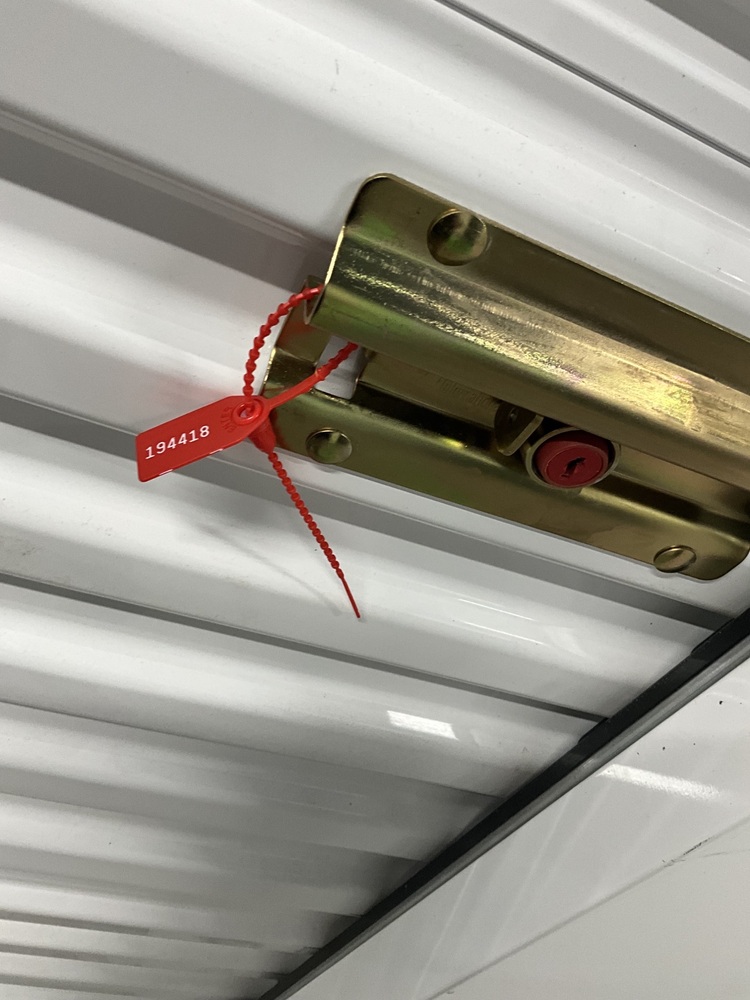 SmartStop Self Storage - Milner Av Scarborough  auction IB-5586