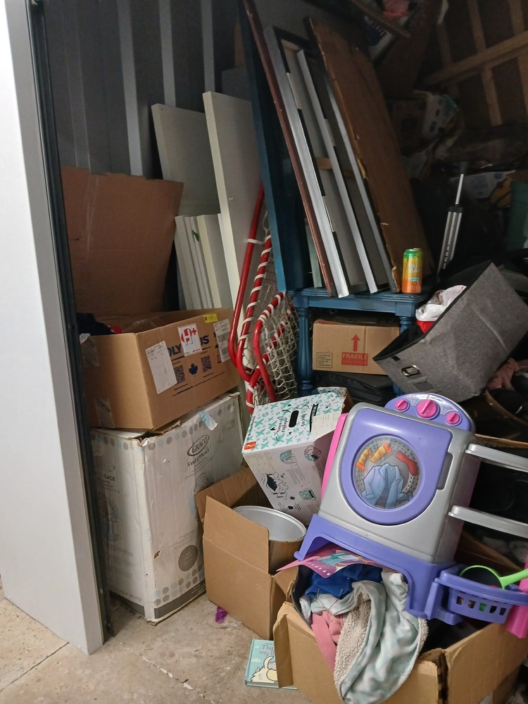 L293 Access Storage - Orangeville Central  auction IB-5745 10