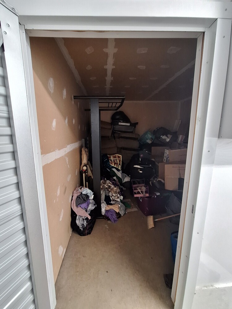 L135 - Sentinel Storage -5433 - 47 Street, Red Deer -   auction IB-7066