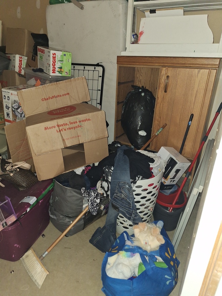 L135 - Sentinel Storage -5433 - 47 Street, Red Deer -   auction IB-7066 70