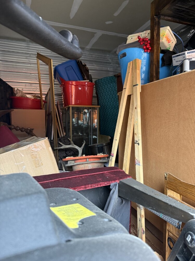 L015 - Access Storage - 37 Scott St -   auction IB-1417 40