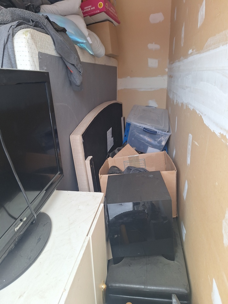 L135 - Sentinel Storage -5433 - 47 Street, Red Deer -   auction IB-1317