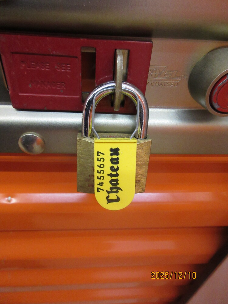 Public Storage P0046 -Estate Dr  auction IB-8390 40