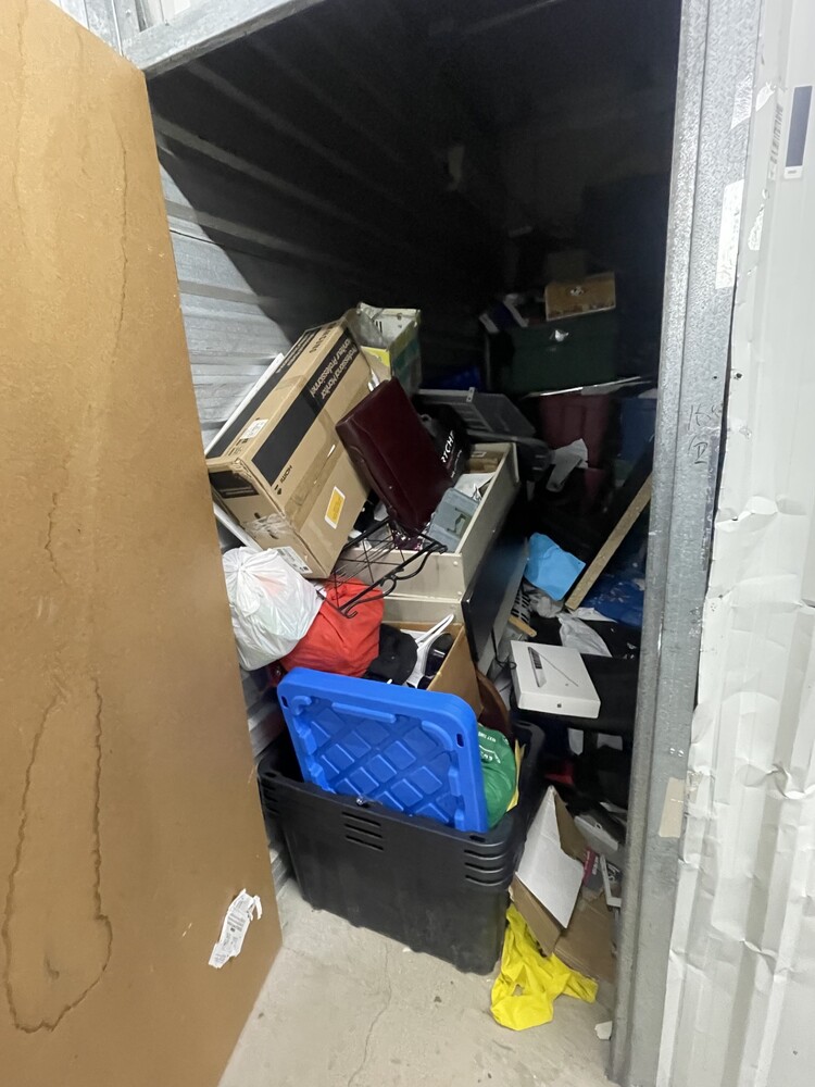 L004 - Access Storage - 143 Heartlake Road -   auction IB-9905 10