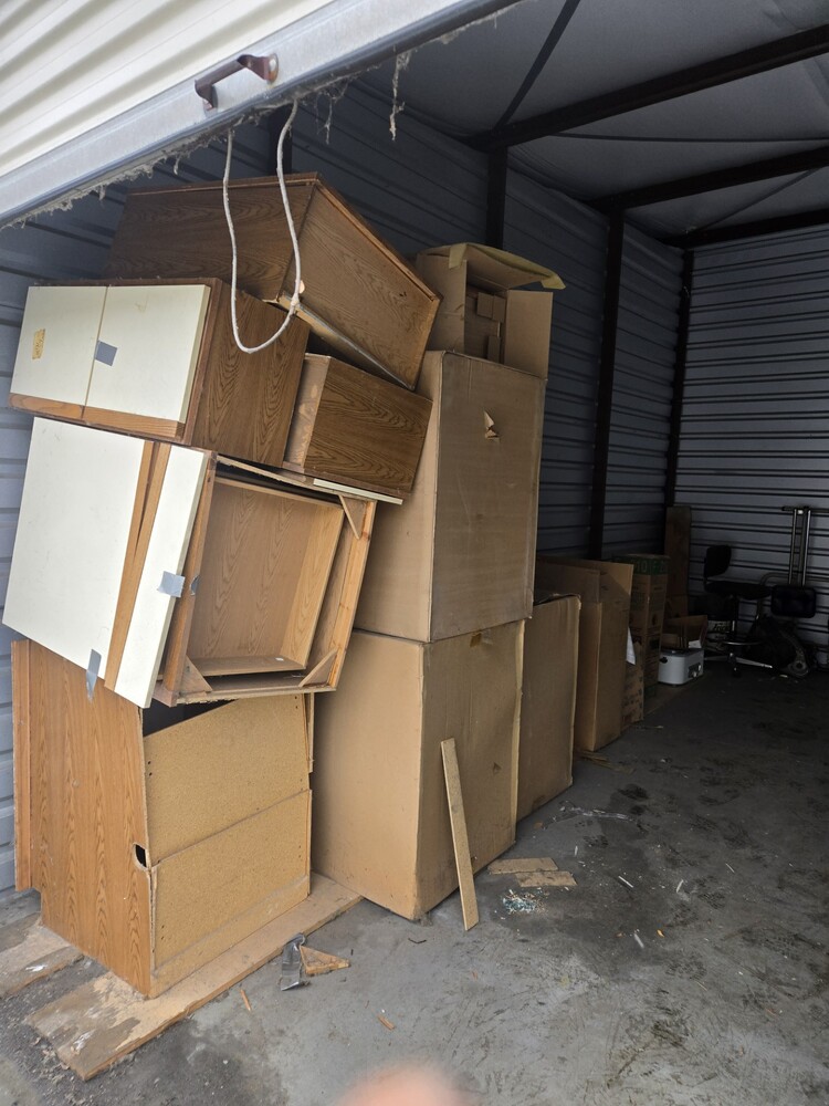 1-800 Eleven Mile Self Storage  auction IB-1943