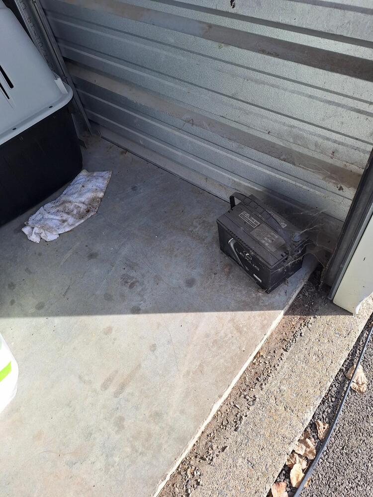 L021 - Depotium Mini-Entrepot - 3550 Boul La Cite Des Jeunes -   auction IB-2535 60