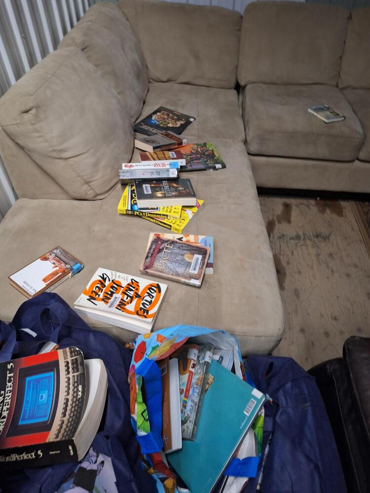 L020 - Depotium Mini-Entrepot - 1819 Rue Montcalm -   auction IB-6337 40