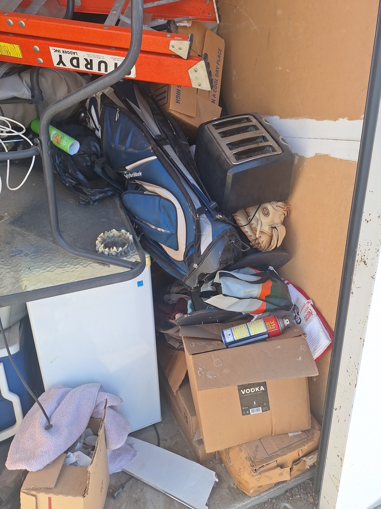 L197 - Sentinel Storage - 88 Petrolia Dr. - Red Deer South   auction IB-8155 40